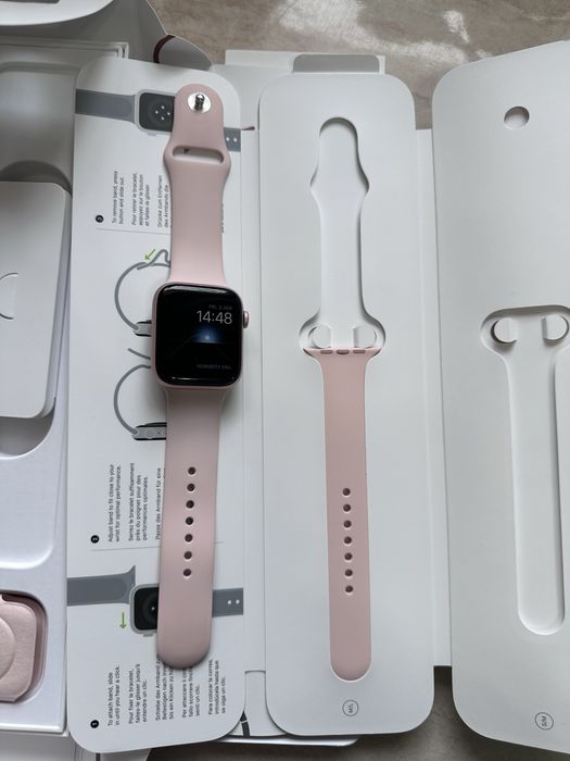 Apple watch Series 6 44mm Gold Alu Pink Sand GPS