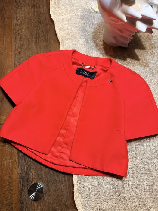 Късо сако Elisabetta Franchi – червено, размер 40 (S/XS) – 130 лв