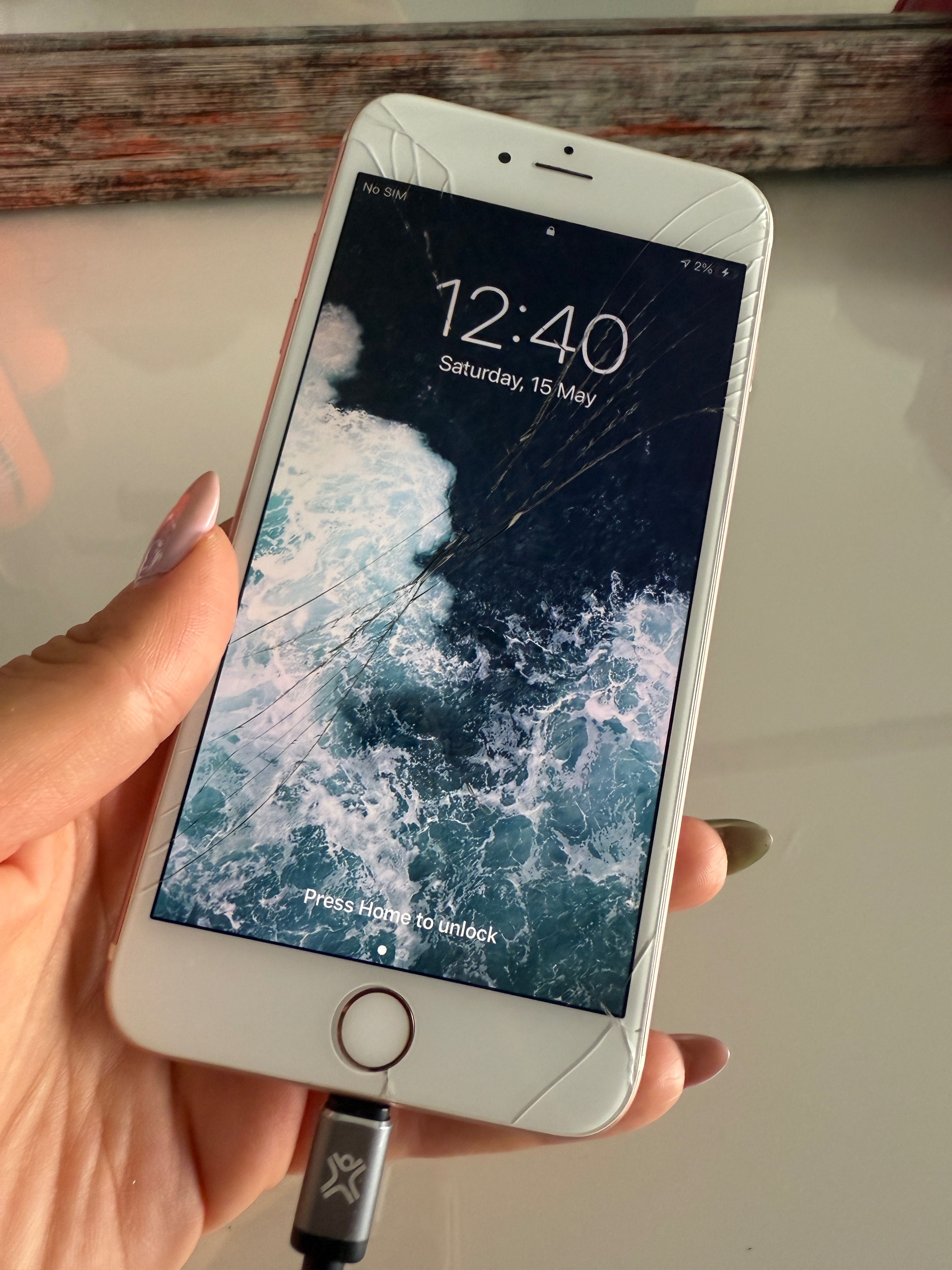 iPhone 6S Plus розов