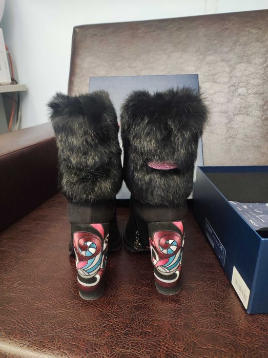 Луксозни, италиански дамски боти Fabi, 38