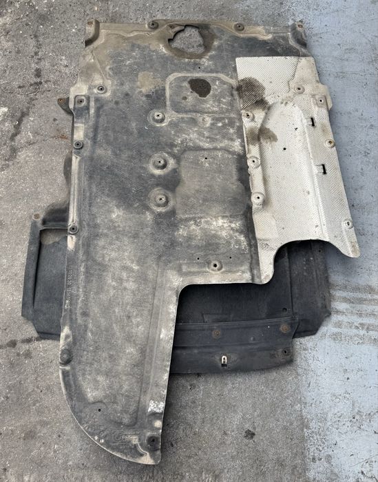 Scut motor scut cutie bmw f12 f13 f06 m pachet scut motor bmw f10 f11