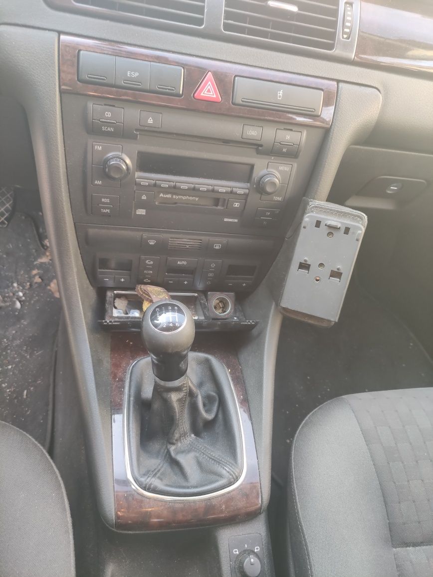 Audi a6 c5 2.5tdi 180 к.с. 4x4-на части