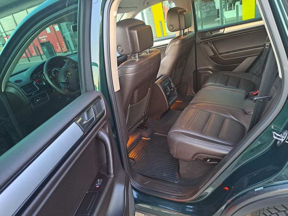 VW Touareg  2012 /arcuri preț 11 000 € negociabil