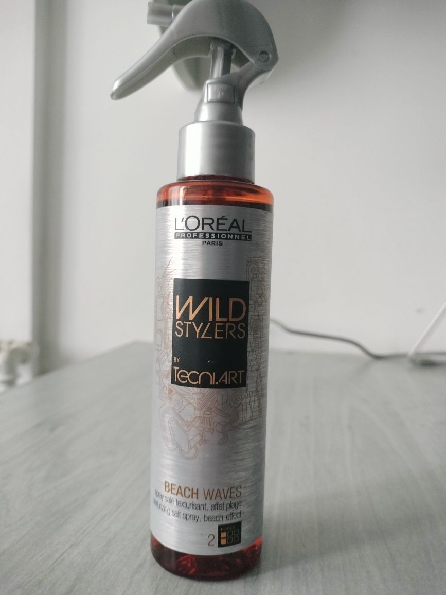 spray sărat texturizant L'Oreal Beach waves