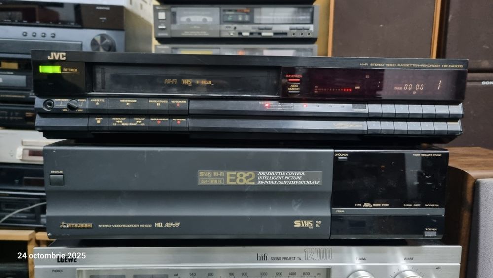 3 video-uri defecte, Jvc,Mitshubishi, Loewe, hi-fi stereo