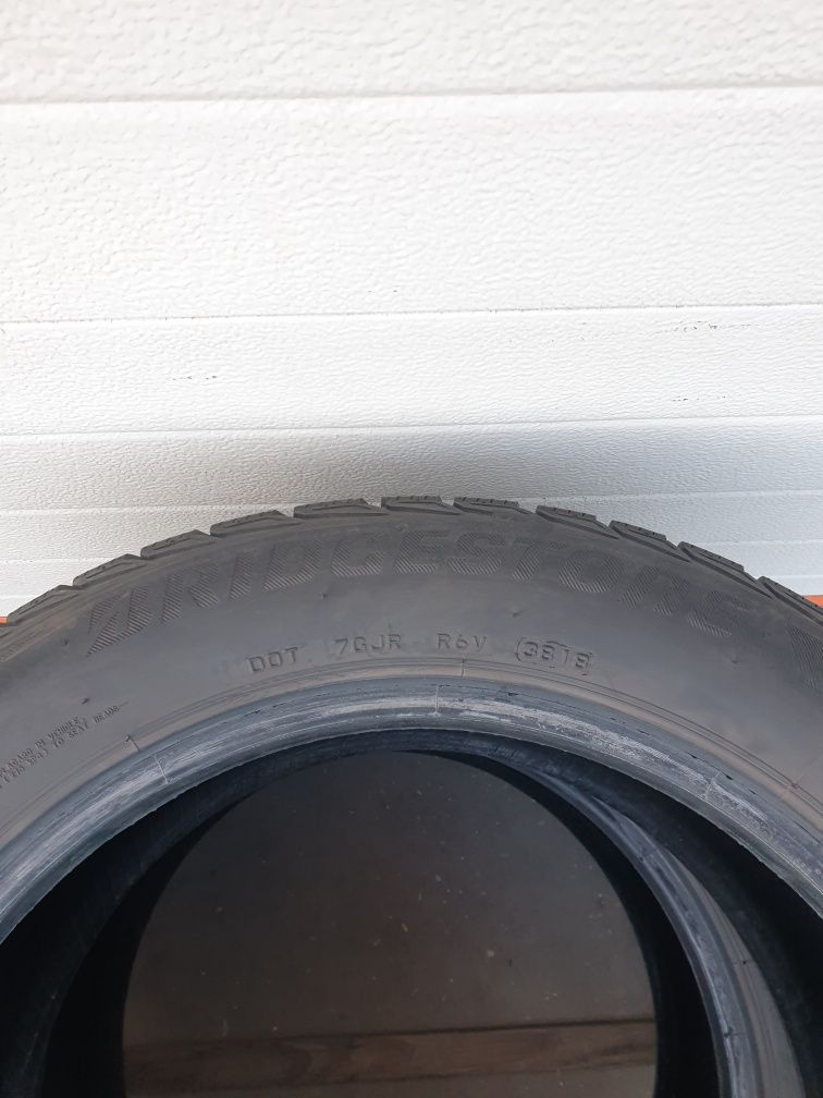 Зимни гуми 2 броя BRIDGESTONE Blizzak LM32 225 50 R17 дот 3818