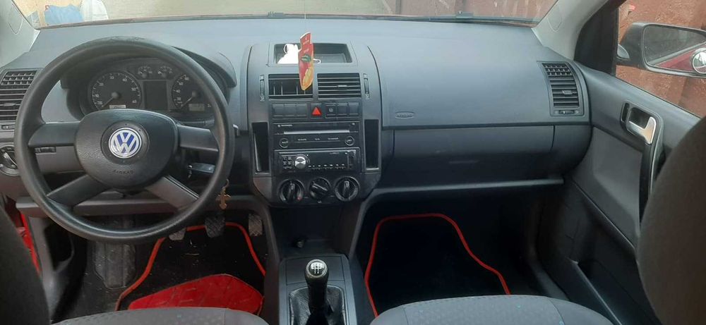 Vând Volkswagen Polo 1.2 benzină – motor defect (fără compresie)