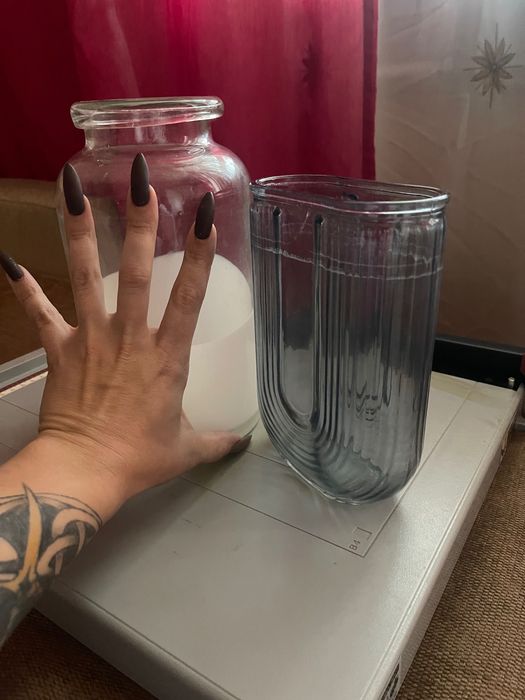 Продам вазы срочно