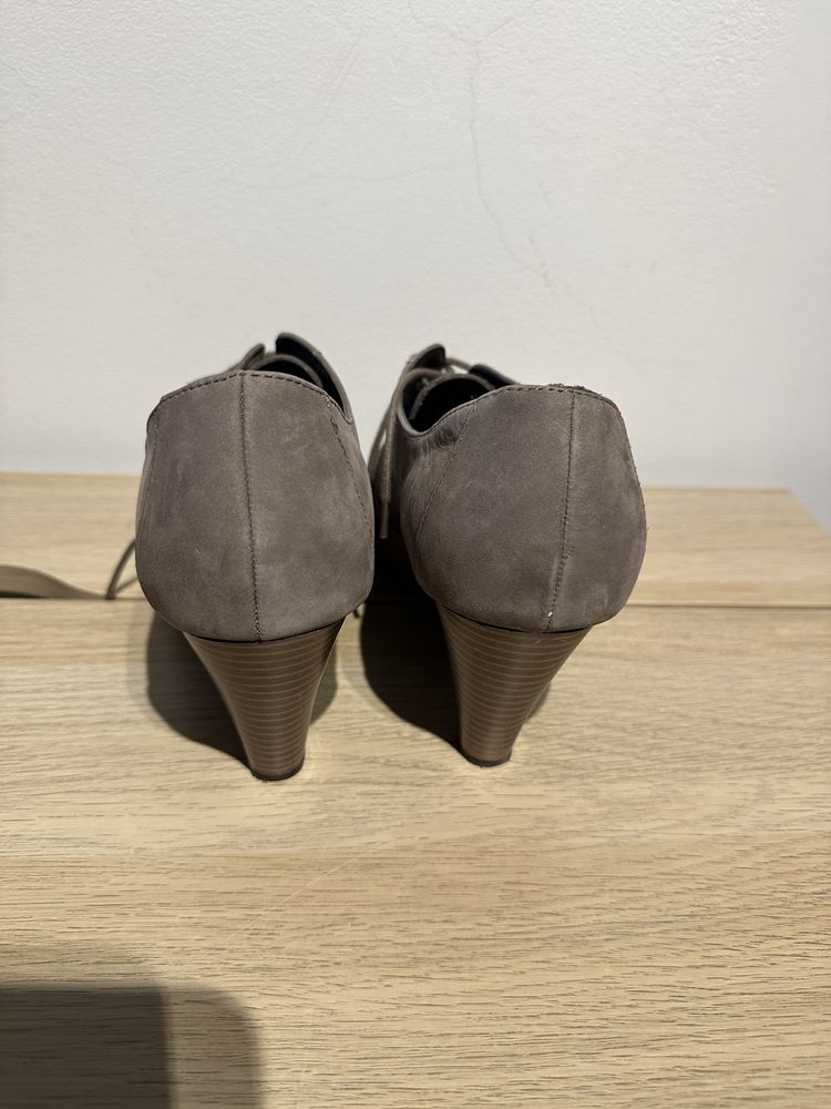 Pantofi femei marca Lazzarini