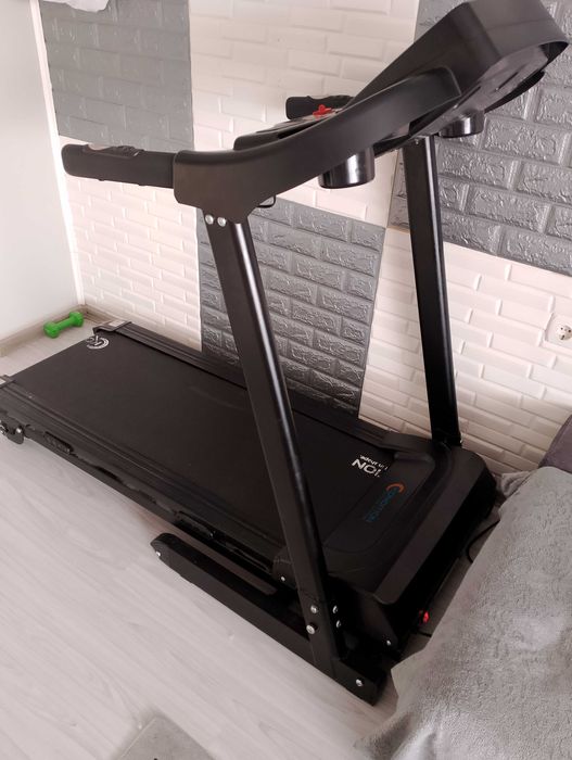 Бягаща пътека  првфосонална