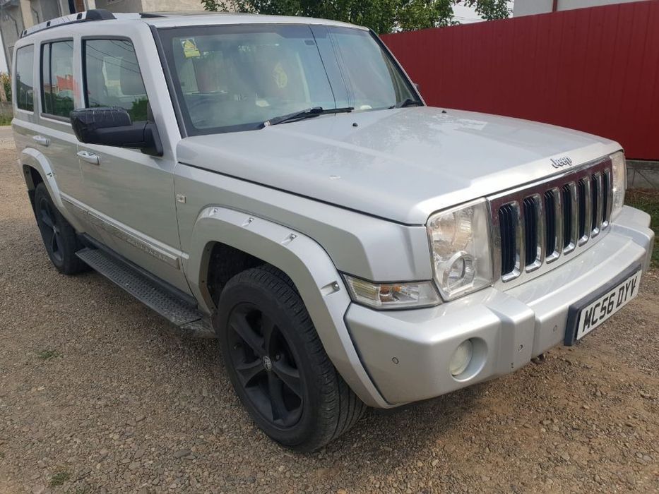Dezmembrez Jeep Commander an 2007 motor 3.0crd 3000cdi v6 om642 EXL cutie de viteze automata transfer reductor grup fata spate bara diferential cardan dezmembrari piese grand cherokee