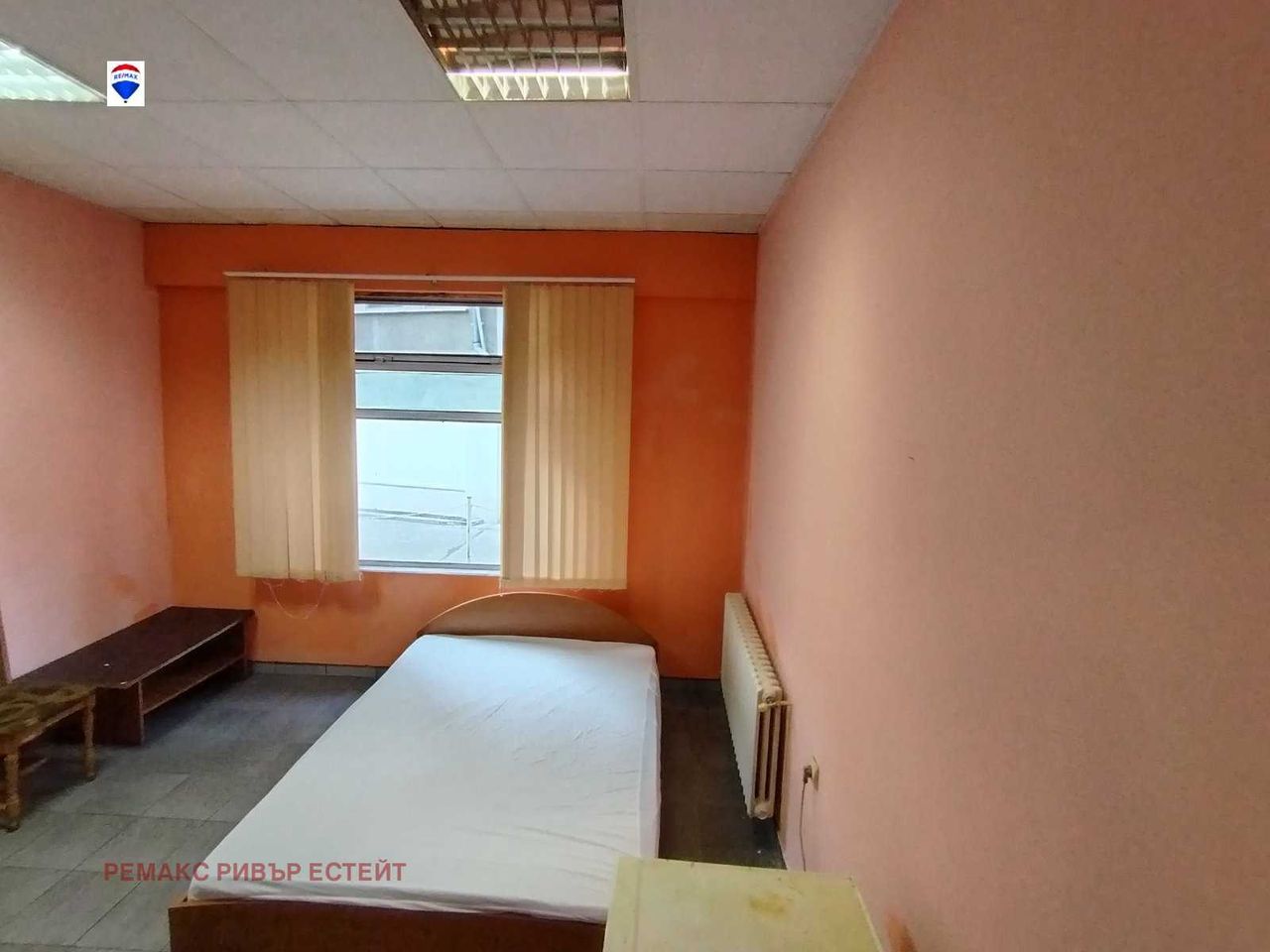 Дава се под наем  в Русе, Хъшове - 28 кв.м за 102 € - Снимка #2