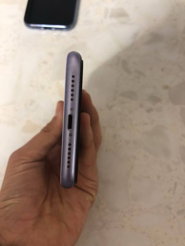 iPhone 11 64 rangi purple