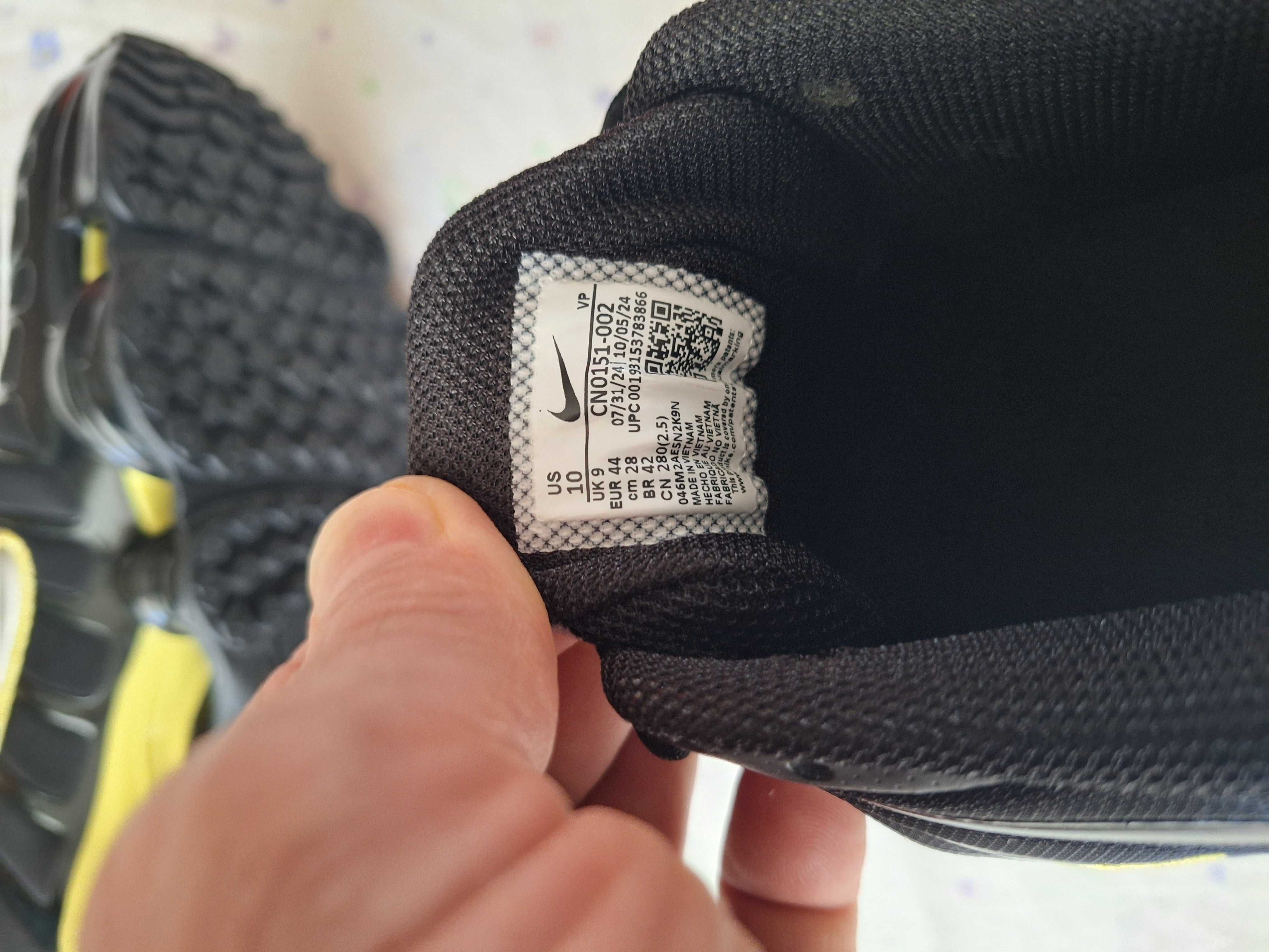 Мъжки маратонки NIKE SHOX TL