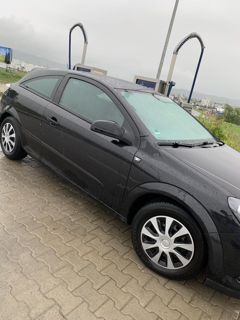 Vand opel astra gtc 1,8 benzina 2006