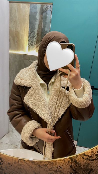 Продаеться дубленка