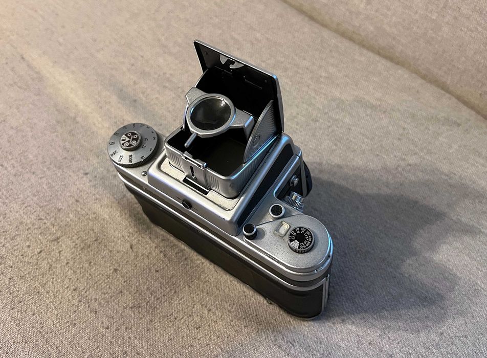 Aparat foto Pentacon Six TL Germania RDG pentru piese restaurare