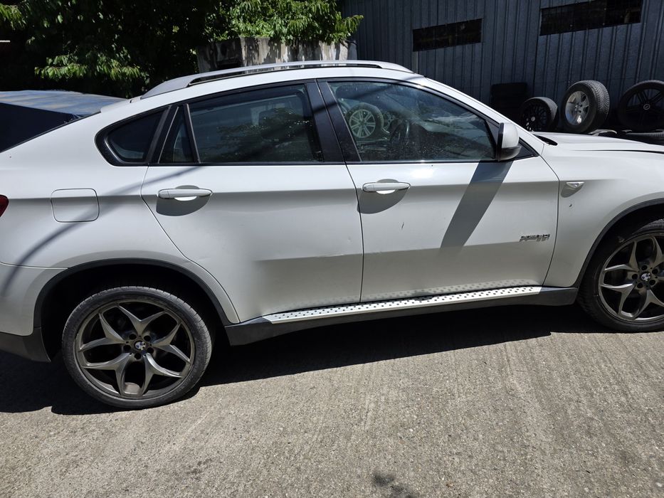 Dezmembrez bmw x6 e71 50IX motor n63 4.4 benzina cutie automata 408cp