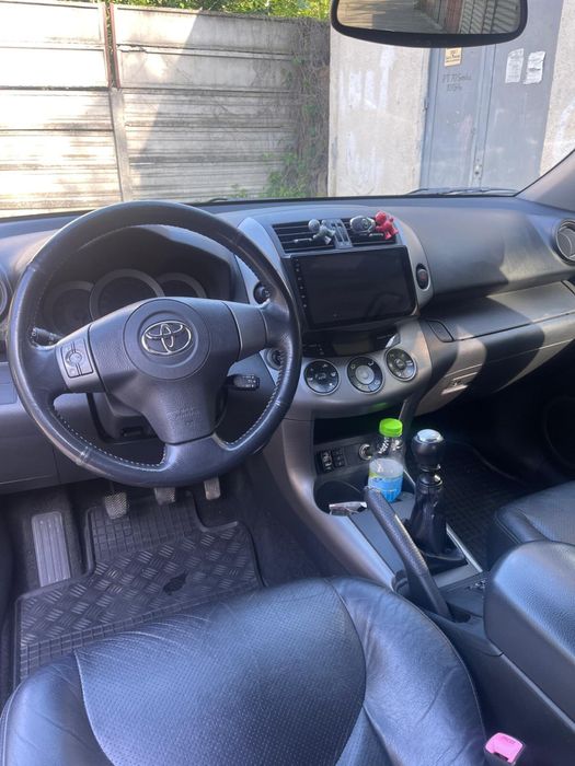 Vand Toyota Rav 4