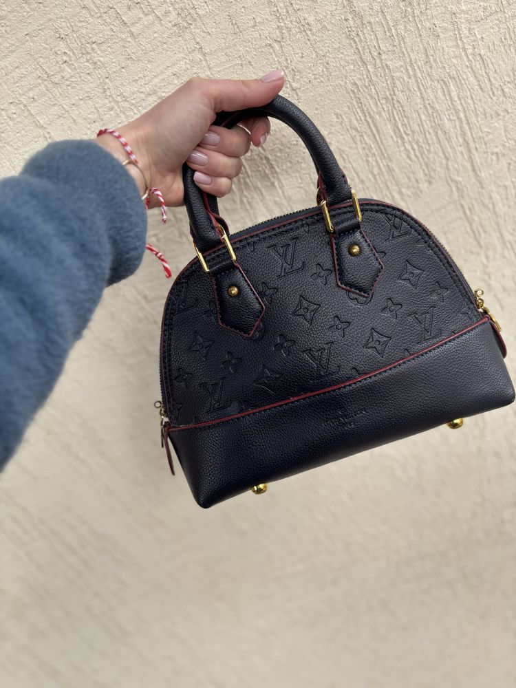 Дамска чанта  Louis vuitton