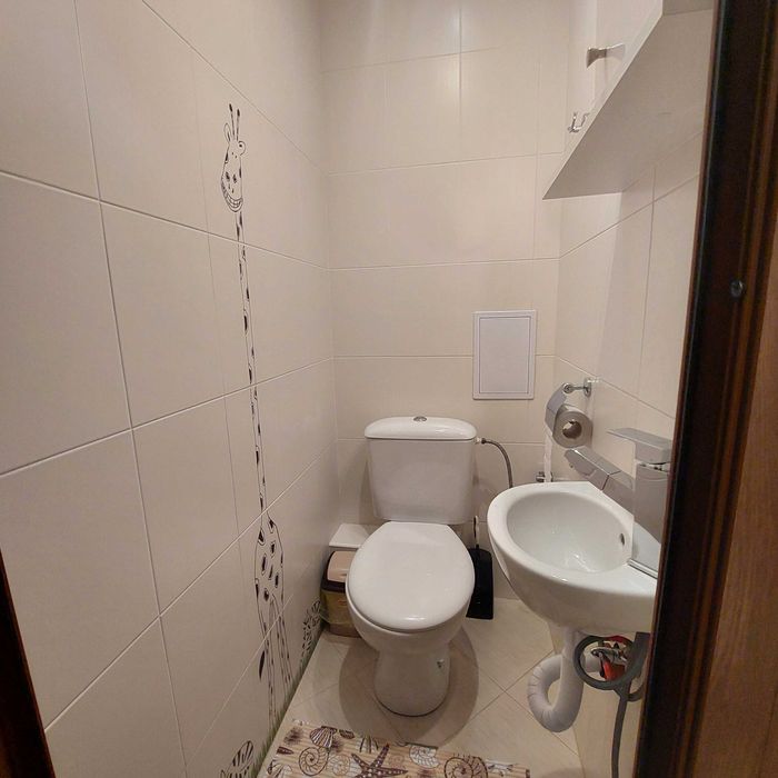 Дава се под наем Двустаен апартамент в София, Младост 4 - 79 кв.м за 700 € - Снимка #13