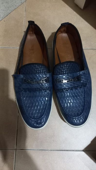 Продам мужской обувь.