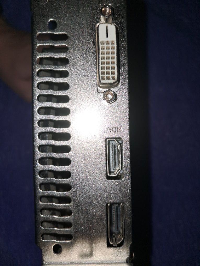 Rx 550 4 gb с коробкой
