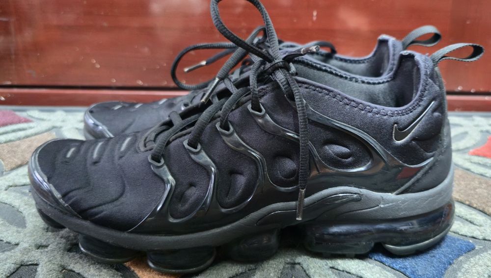 Nike Air VaporMax Plus