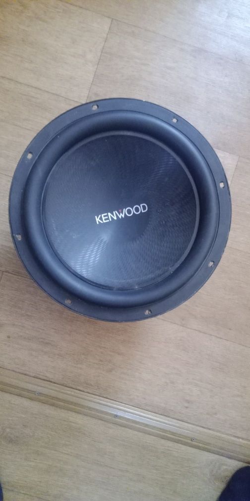 Продам динамик для сабвуфера KENWOOD 12 дюймов б.у.