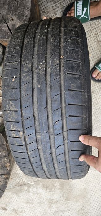 Genți împreună cu cauciucuri 225 40 18