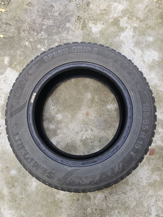 Cauciucuri iarna R15