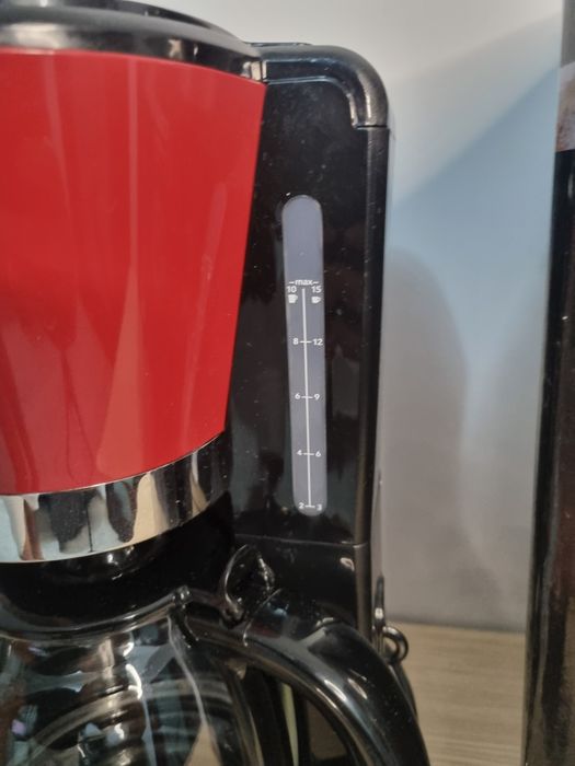 Cafetieră electrică Russell Hobbs-ca nouă