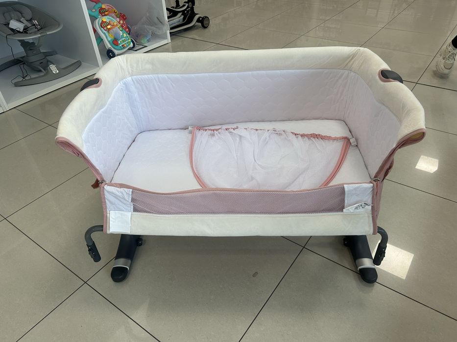 BLACK FRIDAY 25.10-15.11 Детски кошари Next to me с люлеещ механизъм