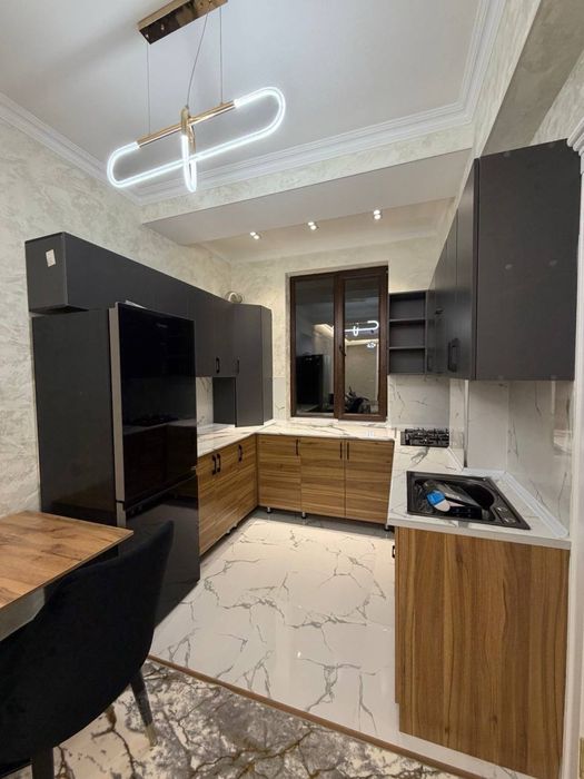 Продается 3 ком. Квартира площадью 51 кв.м. По ул. Озод Шарк