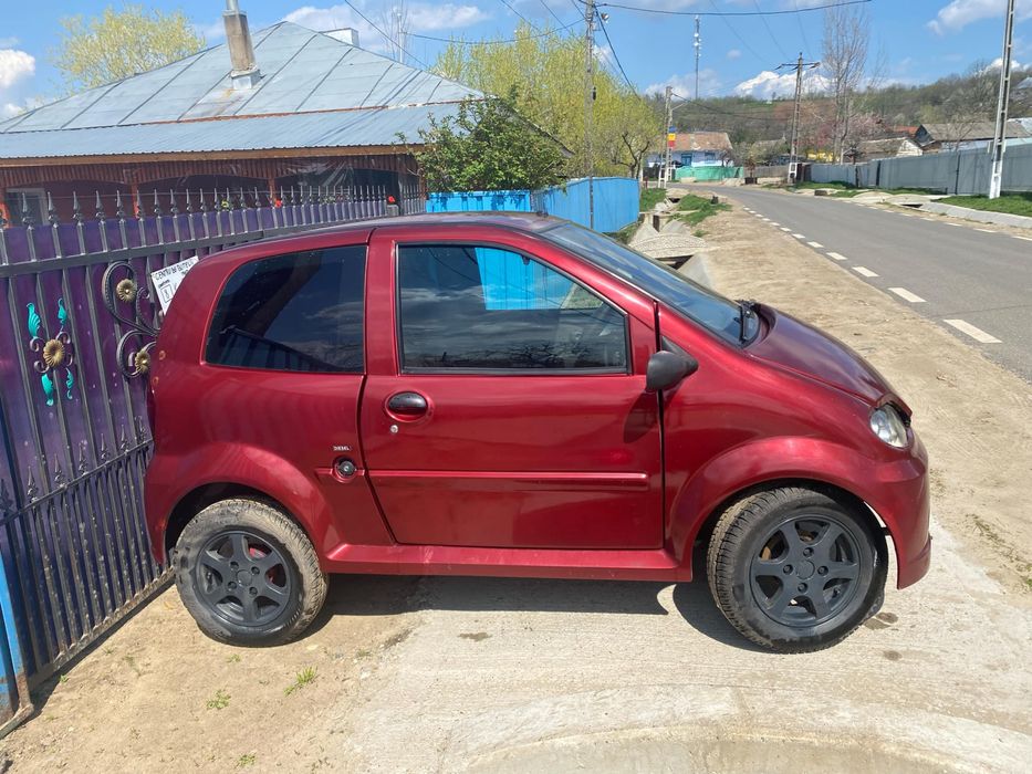 Vand masina de 16 ani