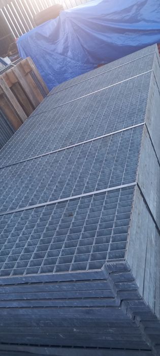 Gratare zinacte 2,7 m lungime