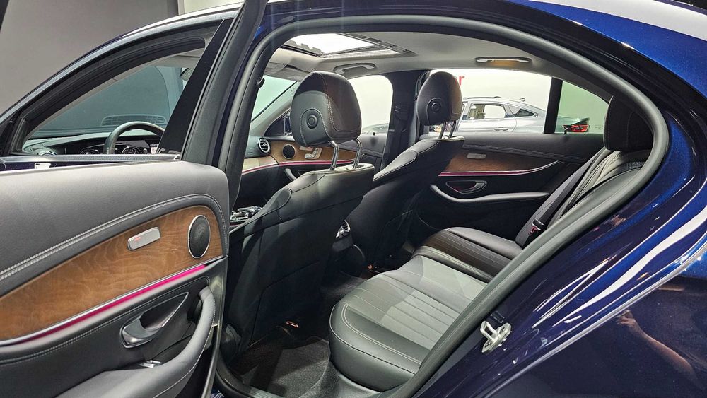 Benz (Mercedes-Benz) E-Class E220d 4MATIC Exclusive   13
