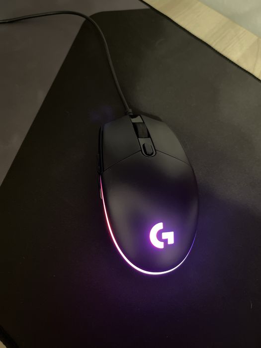 продам мышку Logitech G102