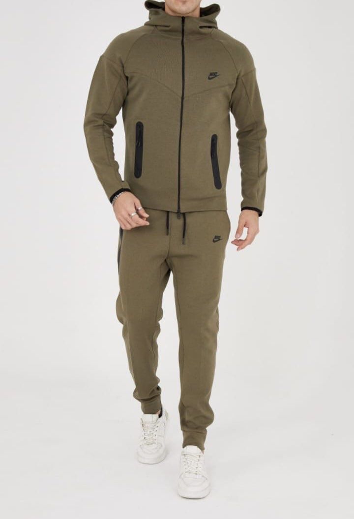 Nike Tech Fleece мъжки спортен екип Активни джобове