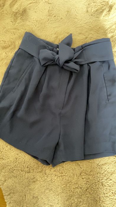 Pantaloni scurti de vara