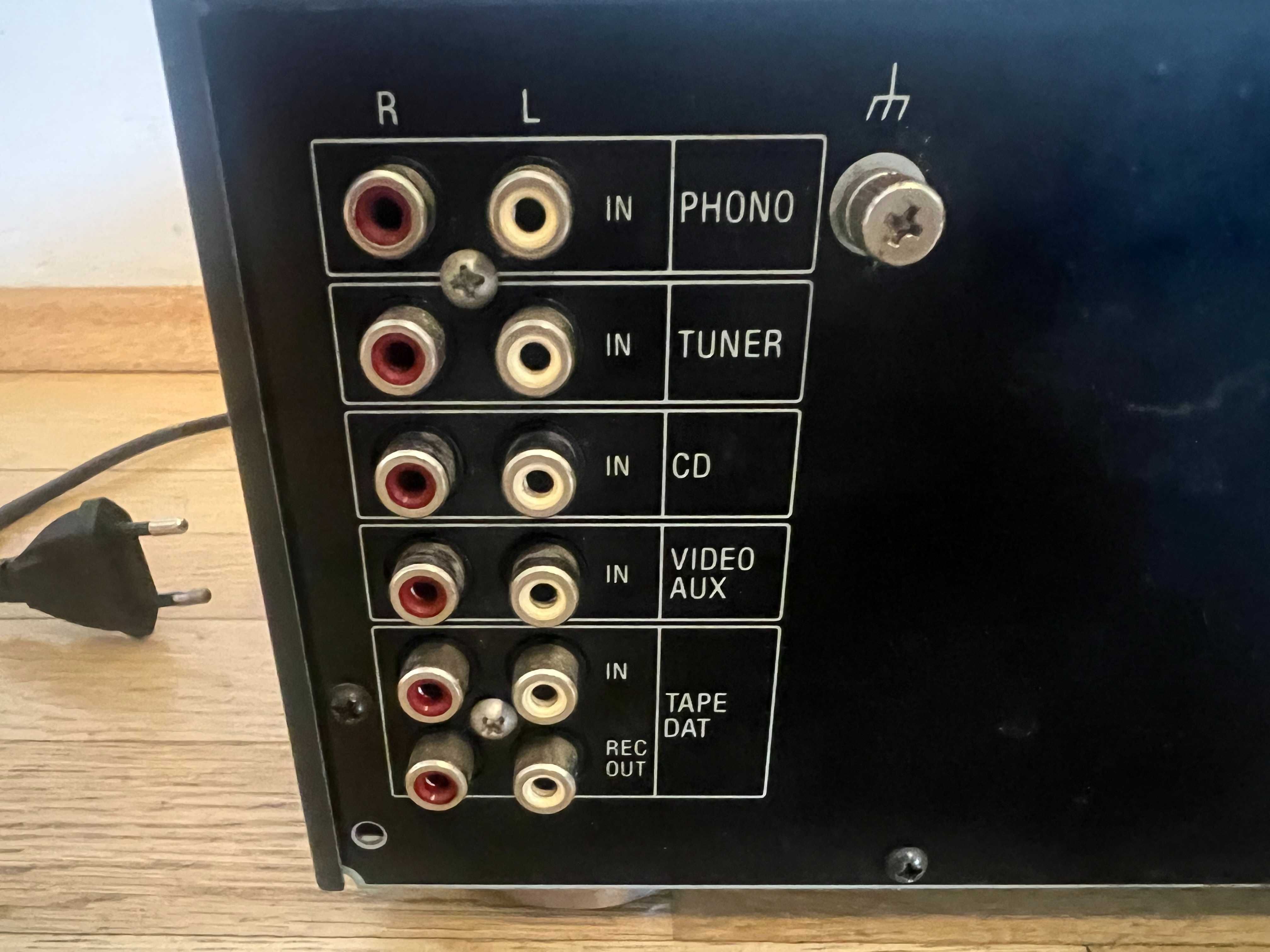 Hi Fi стерео усилвател SONY TA-F120