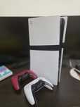 Ps5 pro cu 2 controllere
