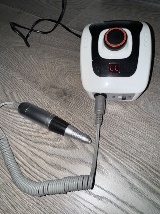 Професионална електрическа пила за маникюр