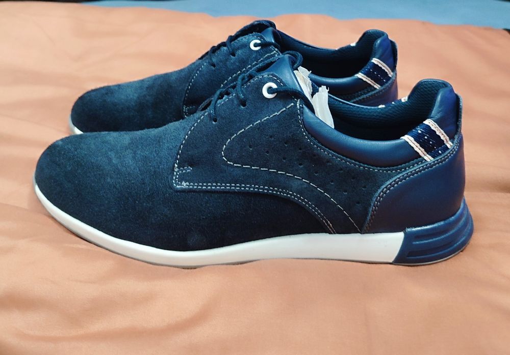 Pantofi piele Nr 41 noi