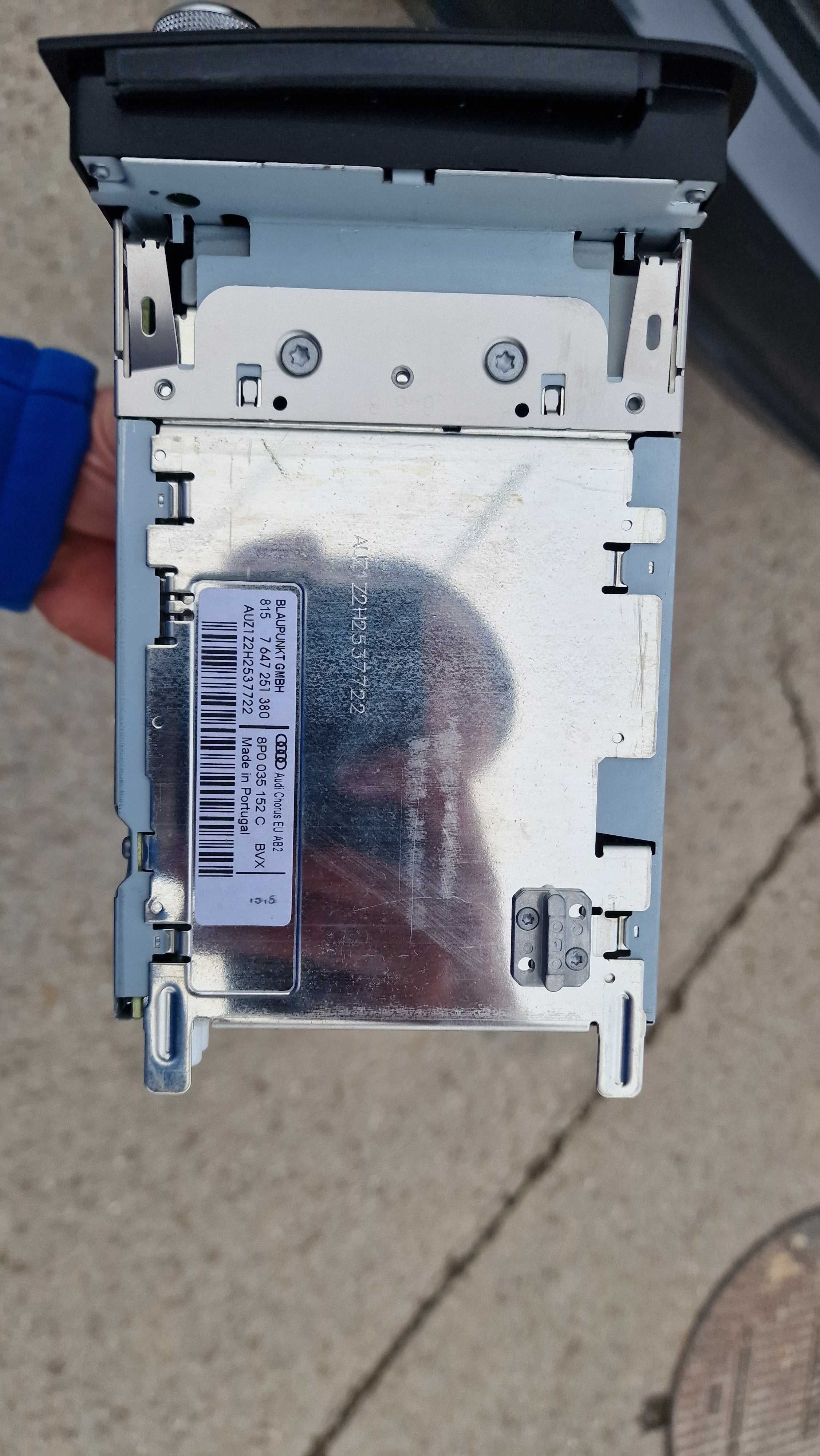 Оригинално радио за Audi A3 8Р