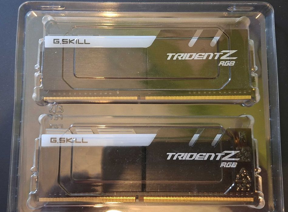 Memorie G.Skill Trident Z RGB 2x8GB 3200