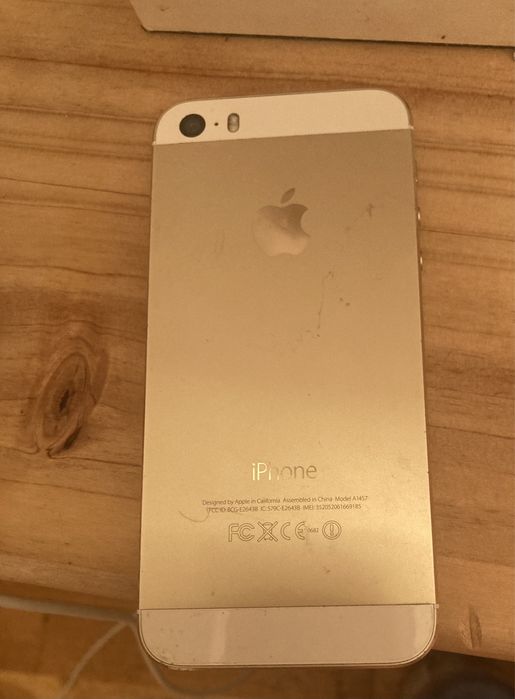 Iphone pentru piese