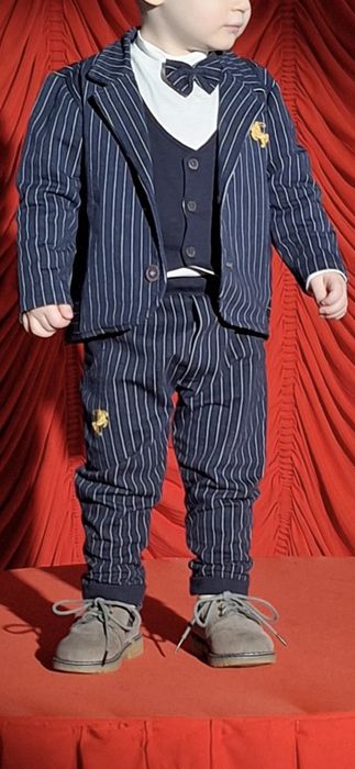 Детский костюм тройка пиджак брюки 2-3 года