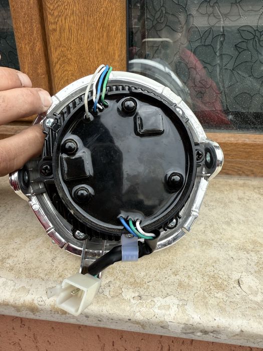 Оригинален LED фар за Sym Fiddle IV