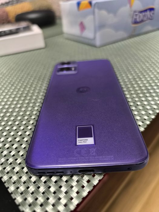 Motorola edge 30 neo 450 negociabil